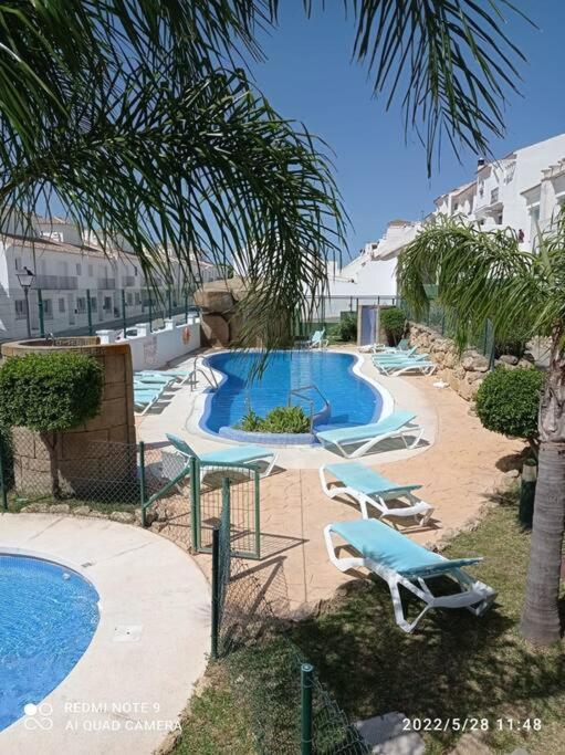 Вилла Agradable Adosado Con Piscina Вьер де ла Фронтера Экстерьер фото